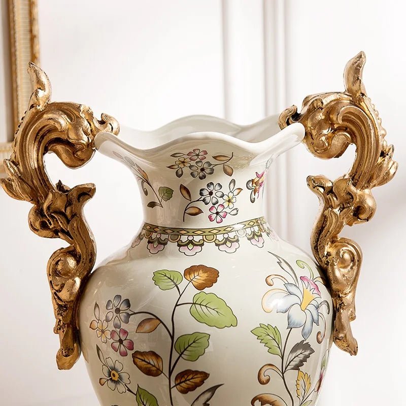 Elegant Ceramic Vase - Caleto