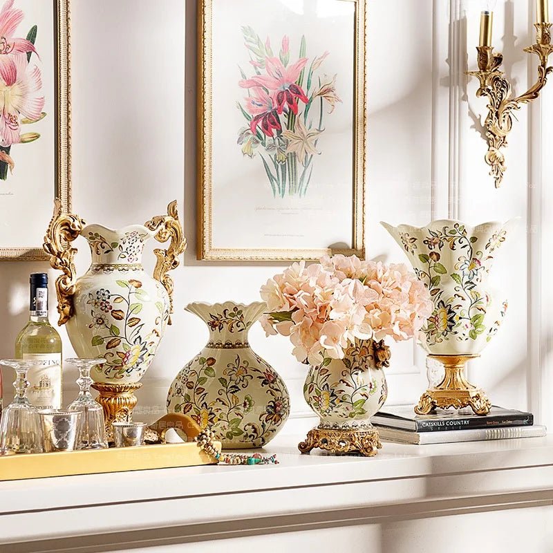 Elegant Ceramic Vase - Caleto