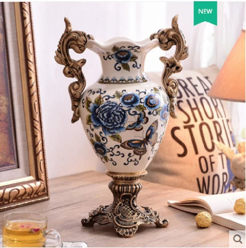 Elegant Ceramic Vase - Caleto