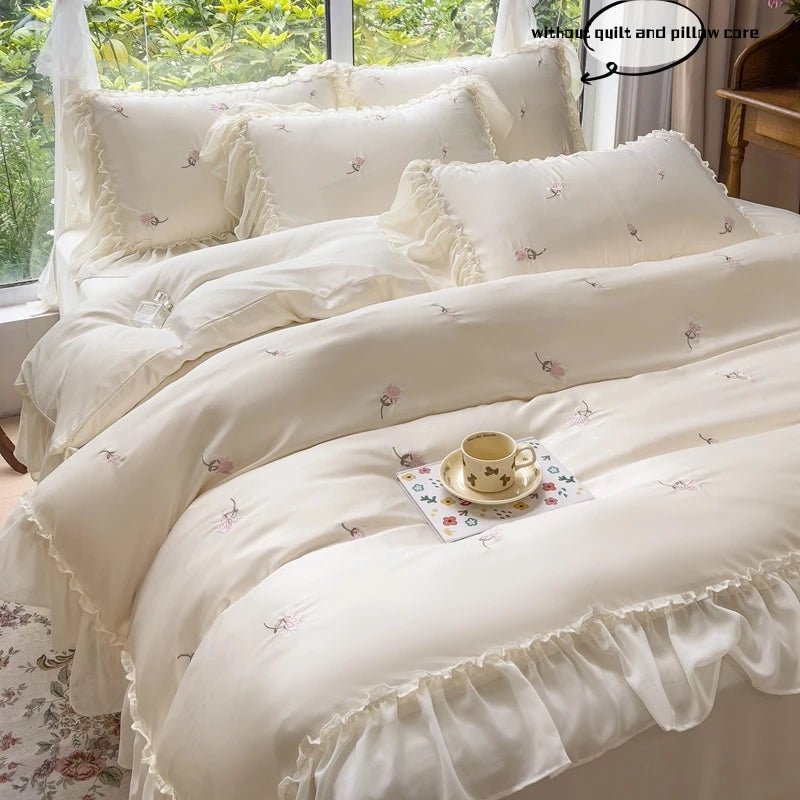 Elegant Rose Embroidery Bedding - Caleto