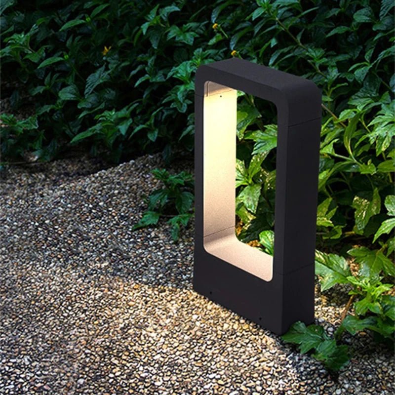 Outdoor LED Lawn Lamp - Caleto