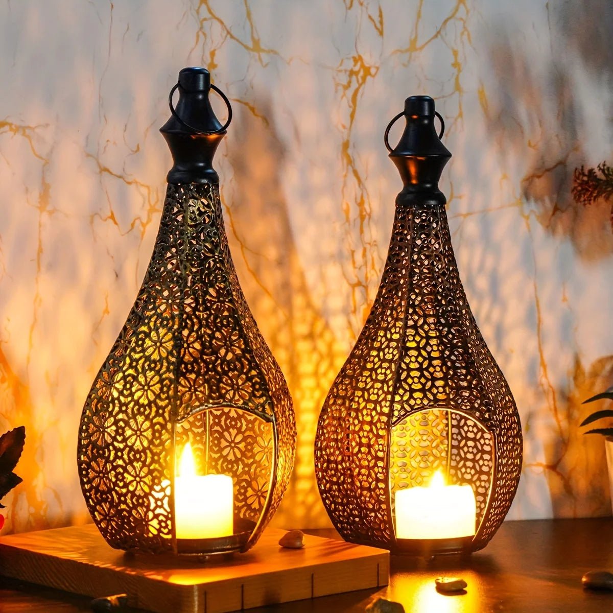 Vintage Lantern Candle Holder - Caleto