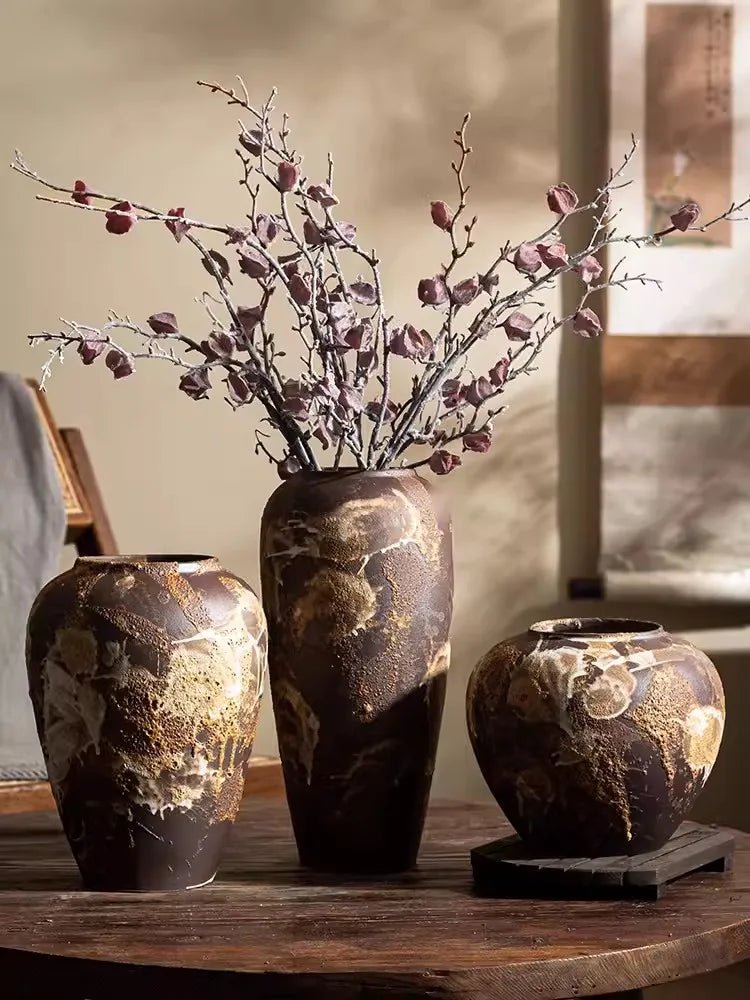 Traditional Ceramic Vase - Caleto