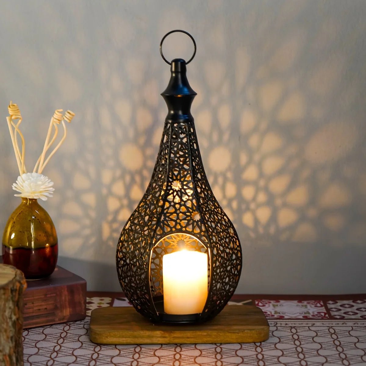 Vintage Lantern Candle Holder - Caleto