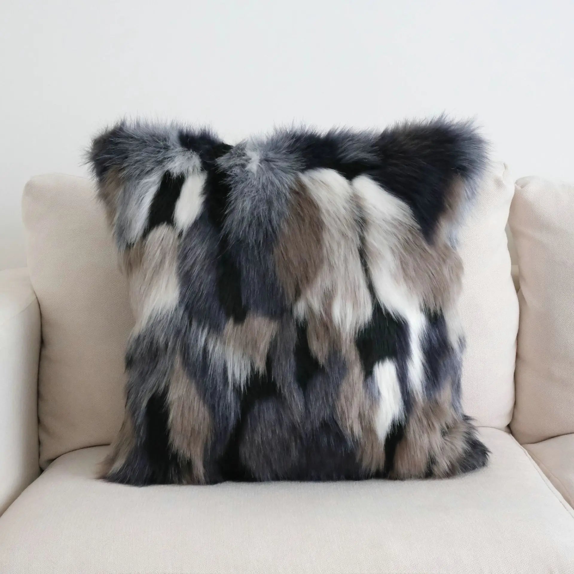 Artificial Fur Cushion Covers - Caleto