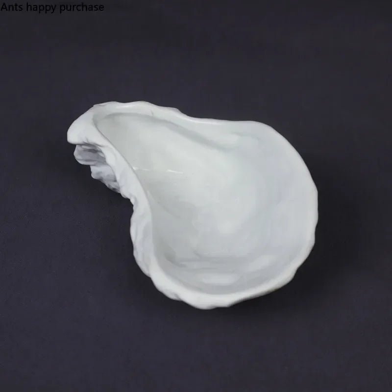 Minimalist Ceramic Snack Plate - Caleto
