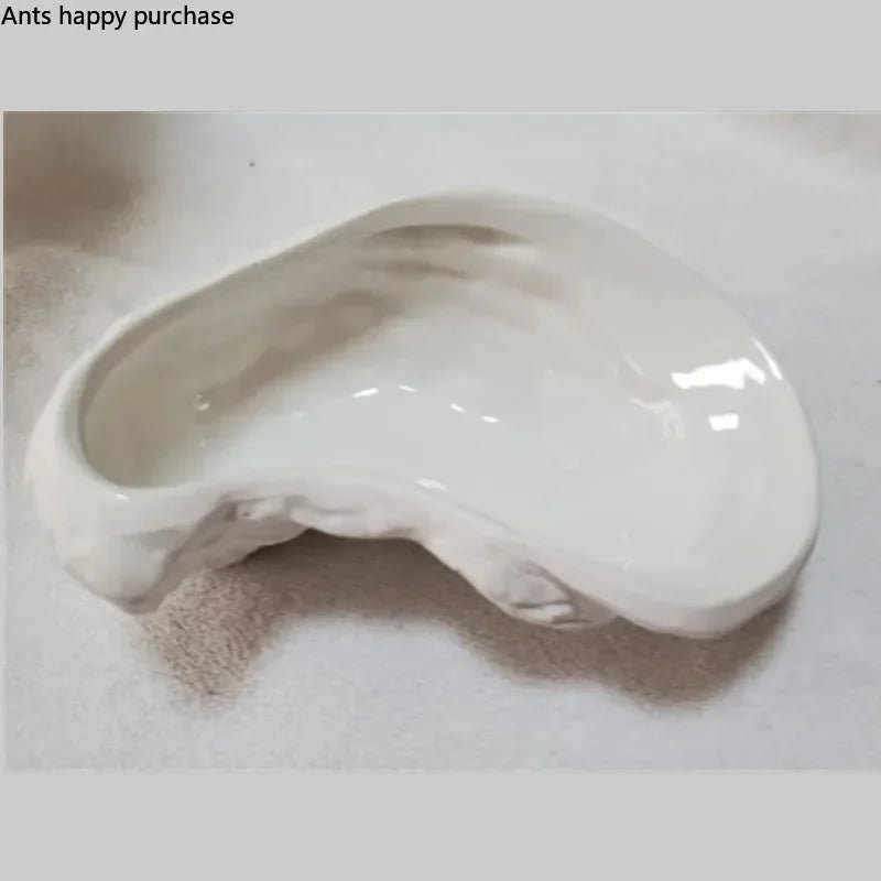 Minimalist Ceramic Snack Plate - Caleto