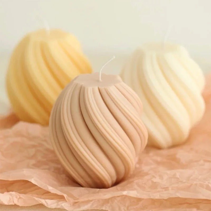 3D Rotating Candle Holder - Caleto